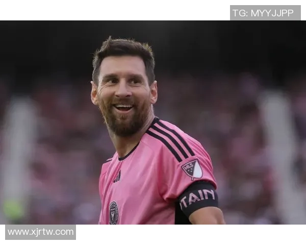 巴塞罗那官方宣布梅西续约至2026年，球迷齐声欢呼