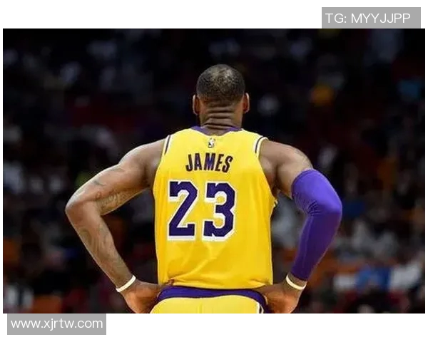 名将大卫-詹姆斯连续十场砍下30+得分，创历史记录